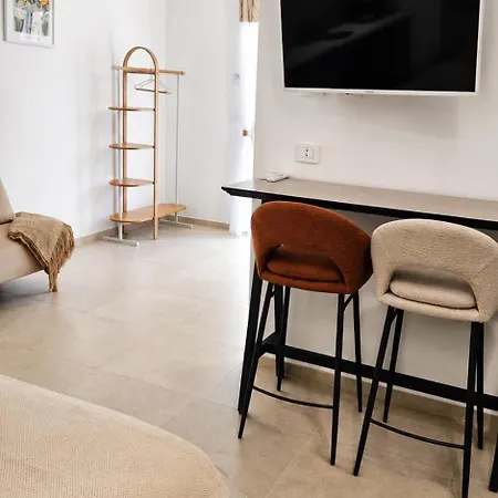 Casa Daquigno - Boutique & Garden Guest house Olbia